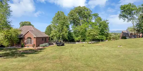 Image 2: DJI_0358-2