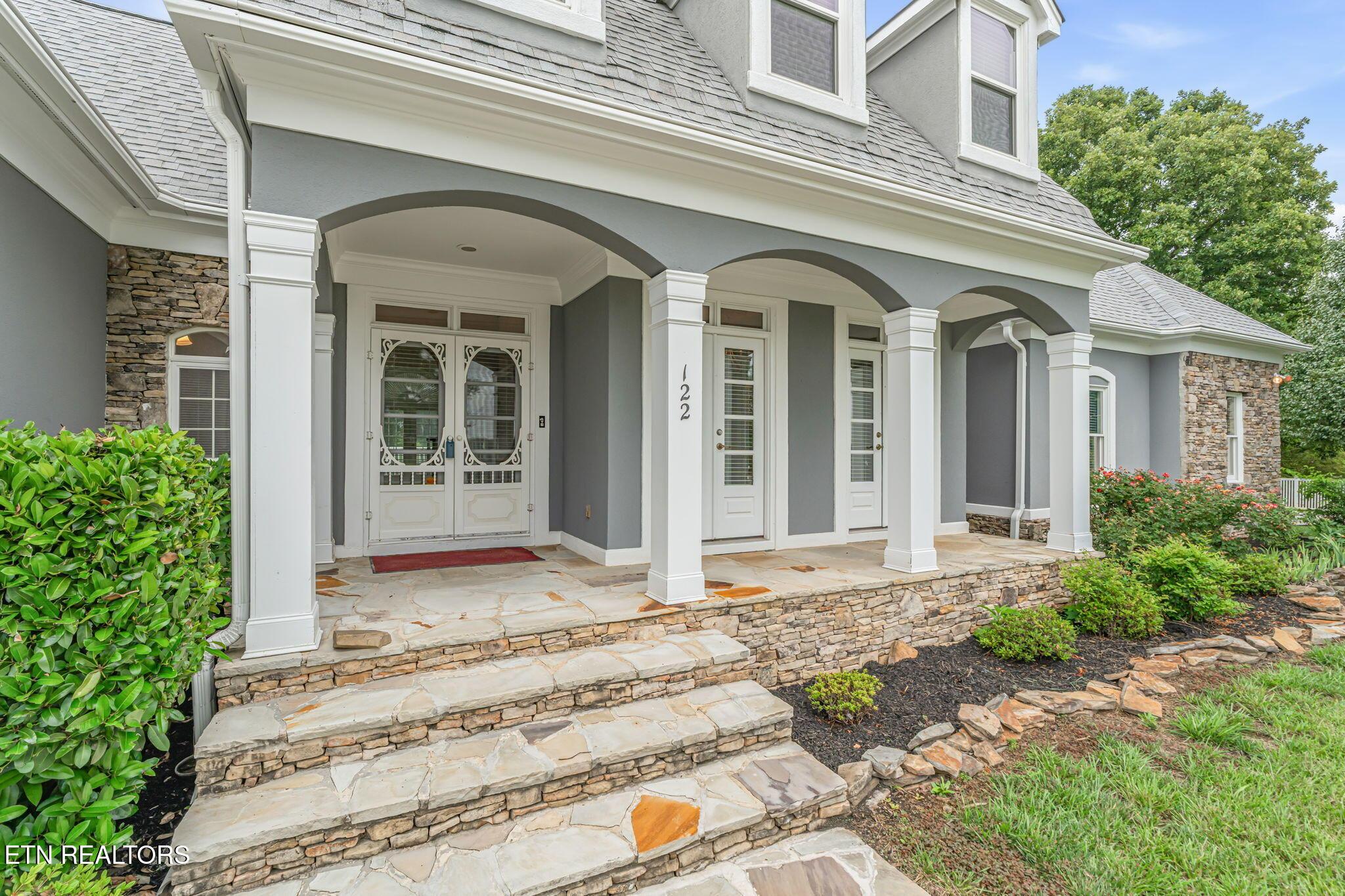 Image 2: 6-web-or-mls-122 Highland Drive-58