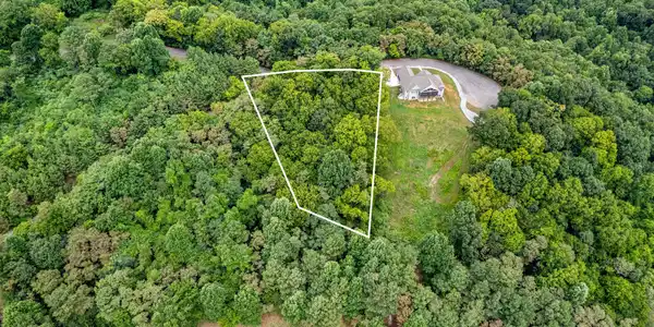 Image 3: DJI_0560-HDR_1