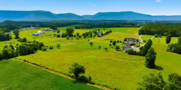 Image 3: 417-County-Road-788-Etowah-TN-2