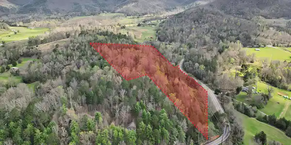 Image 2: 29_property line 3
