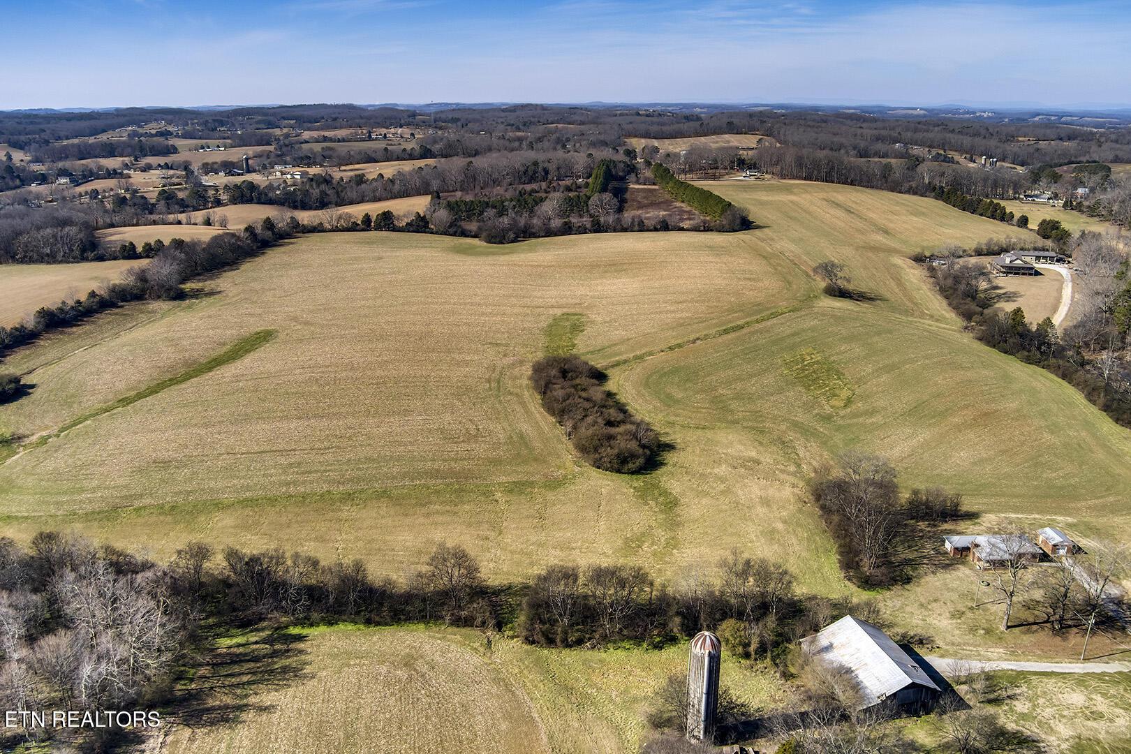 Image 3: 32_WatsonRoad_2540_EastPasture_W