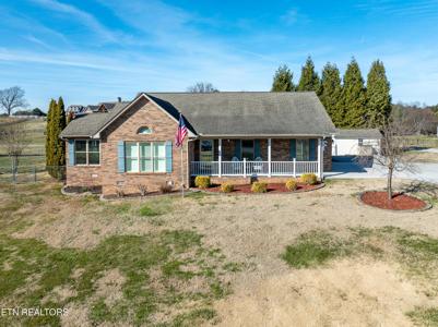 4259 Paradise Hills Drive