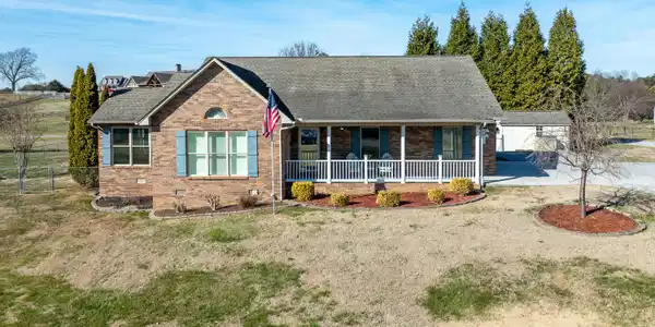 4259 Paradise Hills Drive