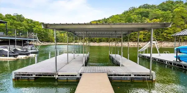 Image 3: Dock