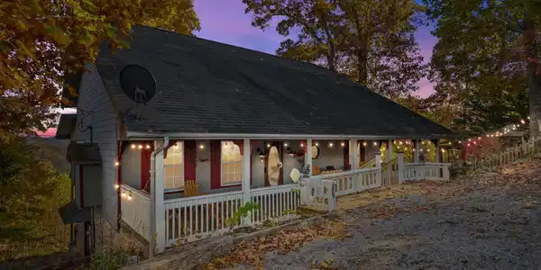 714 Shell Mountain Rd