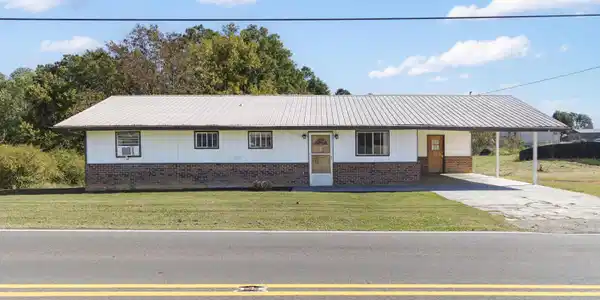 2319 Old Newport Hwy