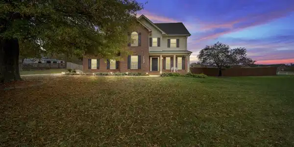 938 Harris Hollow Rd