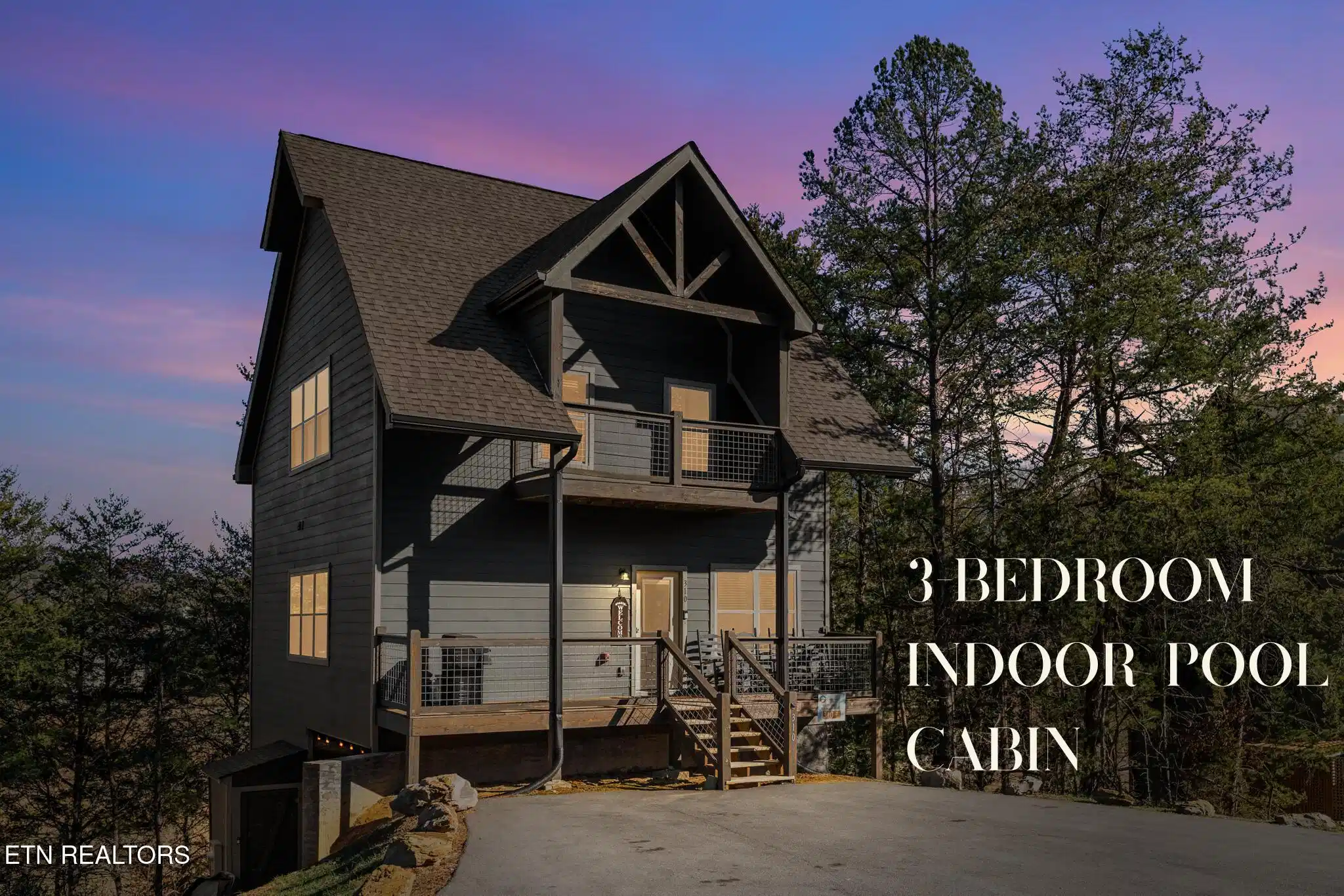 Image 1: 3-bedroom indoor pool cabin