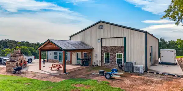 Image 2: 002-428ShraderRoad-Dandridge-TN-37725-SM
