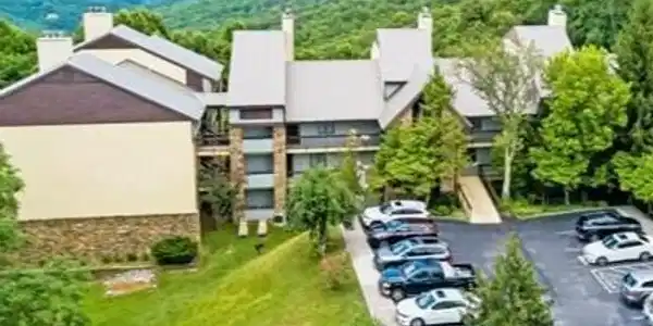 1130 Ski View Drive