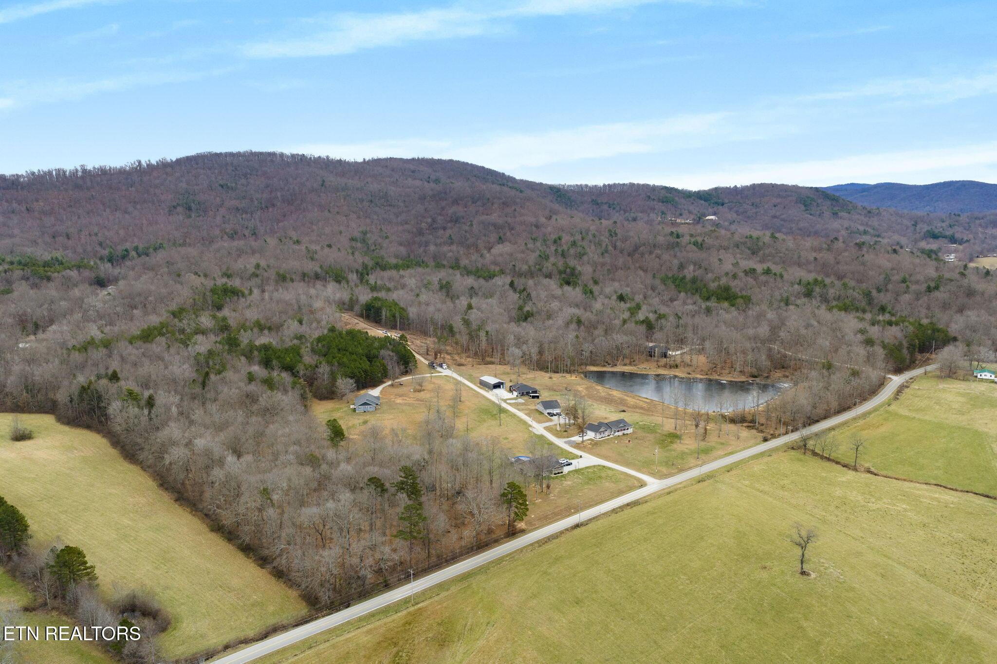 Image 3: 30-web-or-mls-DJI_20251216140039_0287_D