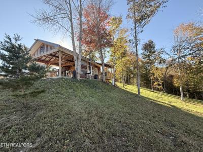 444 Roses Creek Rd