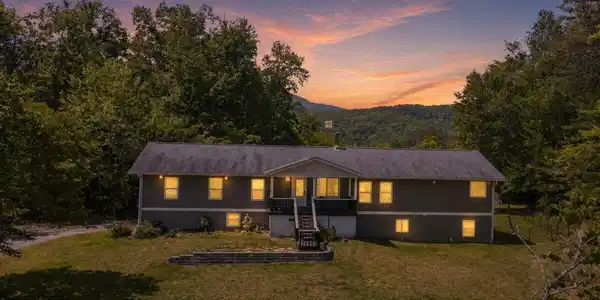 161 Mountain View Drive