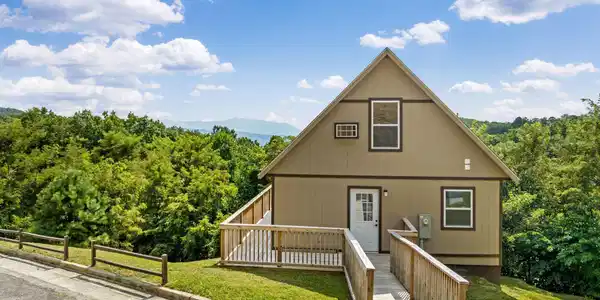 1081 Cove Rd