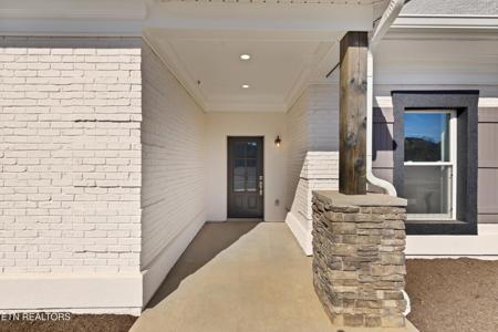 4411 Legends Way Way