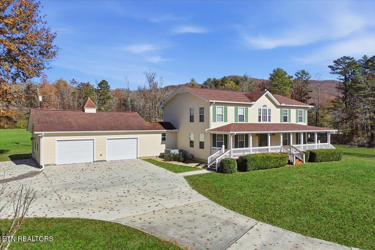 Image 2: 01-004_DJI_20251111114100_0213_D_grass_7