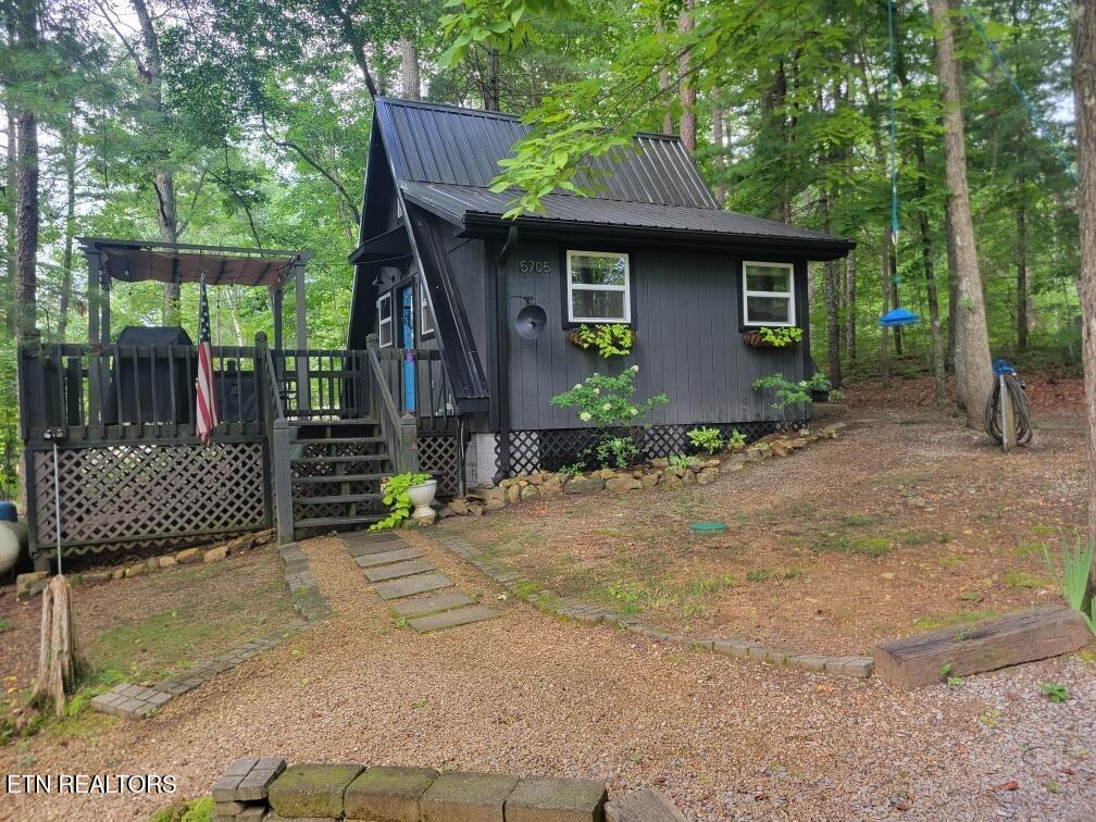 Image 1: The Cottage