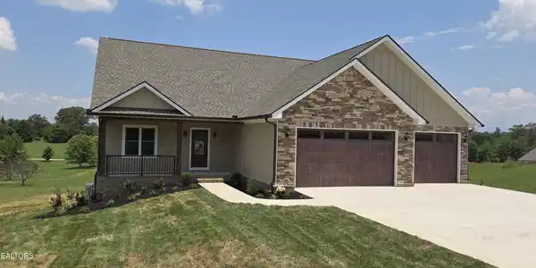 140 Wilshaw Court