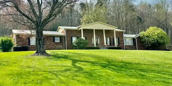 4139 Old State Highway 63