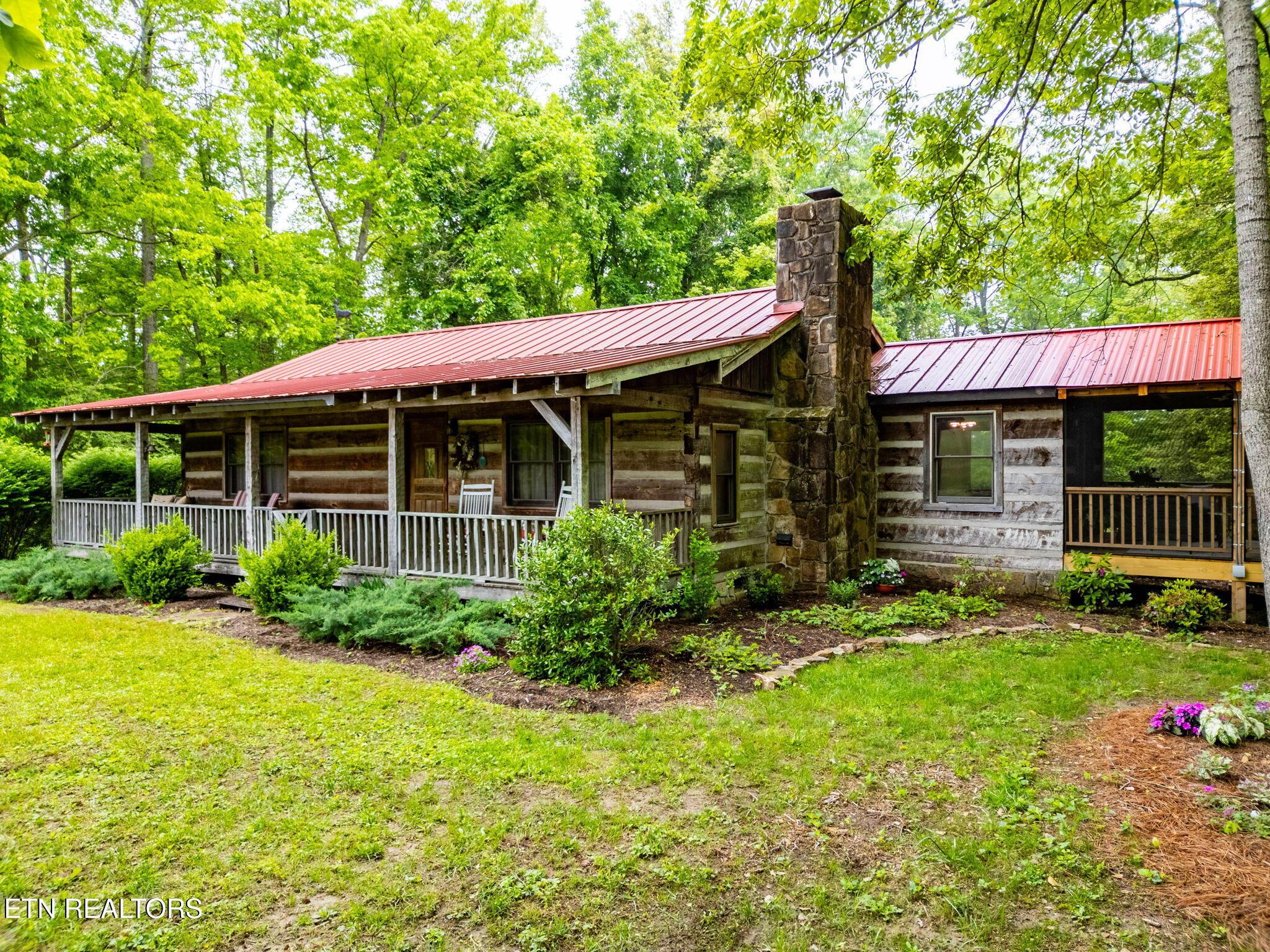 Image 2: 14-web-or-mls-DJI_0459-HDR-11