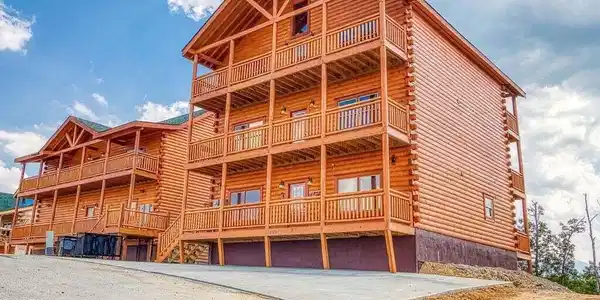 1430/1434 Eagle Cloud Way