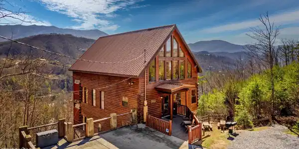 204 Pinnacle Drive