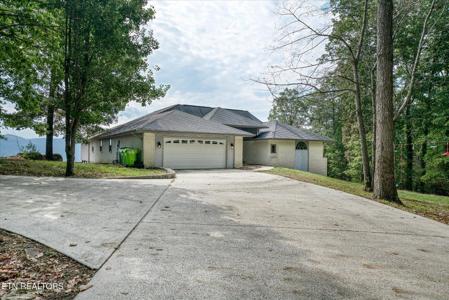 82 Browns Gap Rd