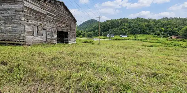 2.53 acres S Highway 107