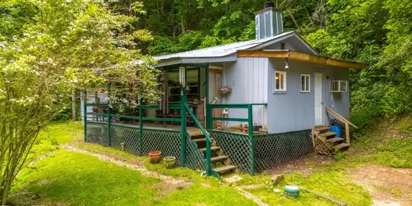 4349 Locust Ridge Rd