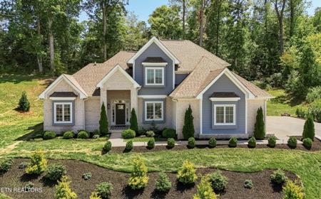 660 Timberline Drive