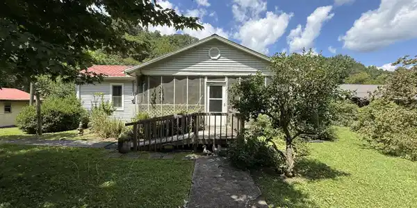 353 Cotula Rd