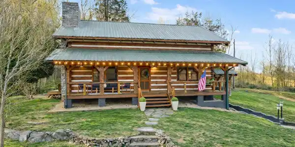 4145 Old Baileyton Rd