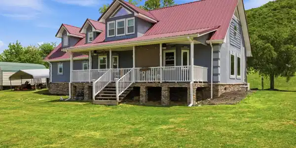 Image 4: 20-web-or-mls-DZ3A9848