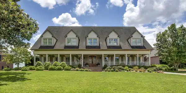 5500 Heathrow Drive