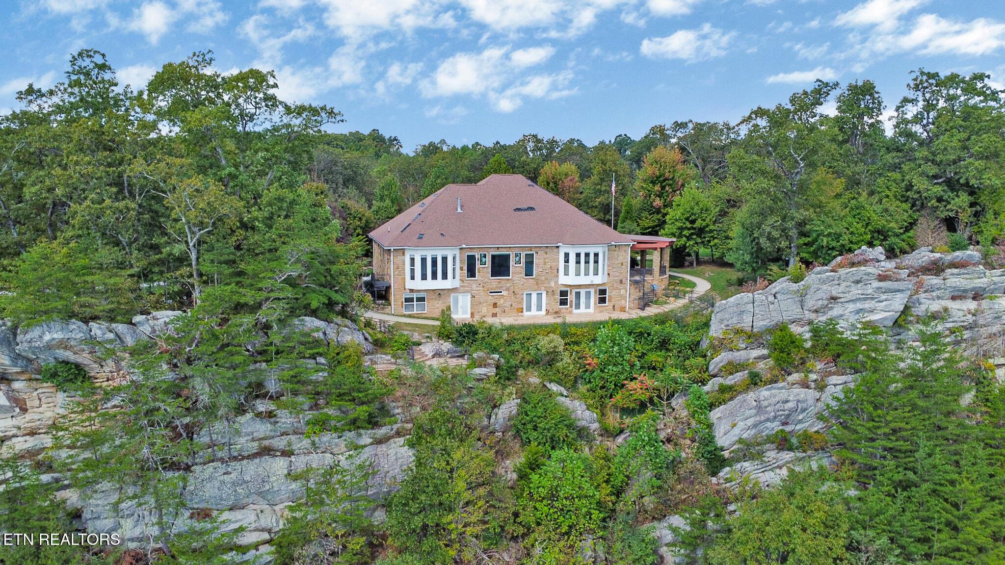 Image 3: dji_0263-dji_0265