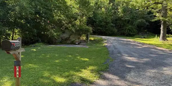 Image 4: Entry