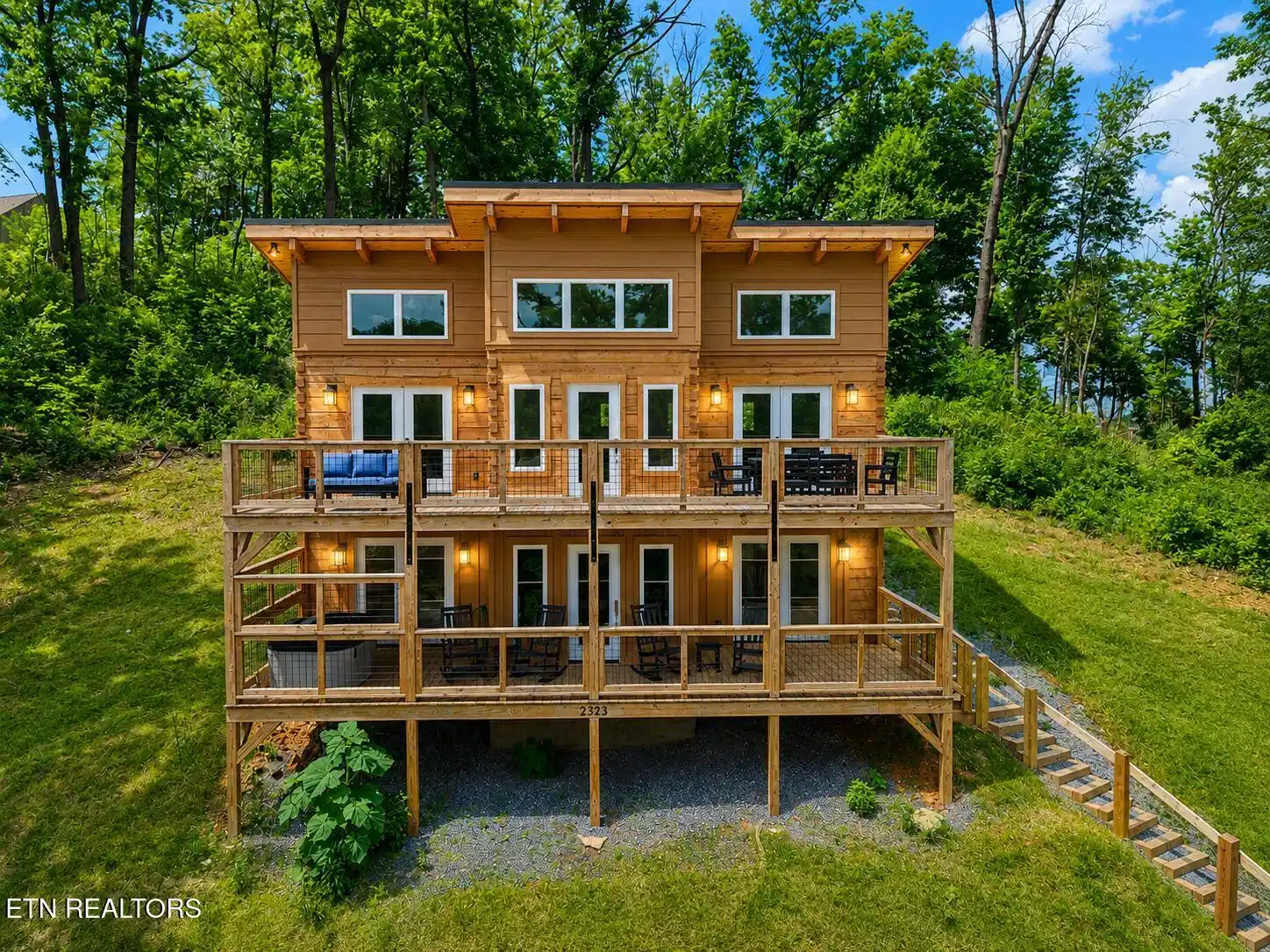 Image 1: Modern Great Smoky Mountains Cabin
