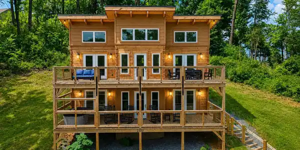 2323 Headrick Lead