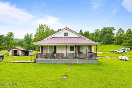982 Little White Oak Rd