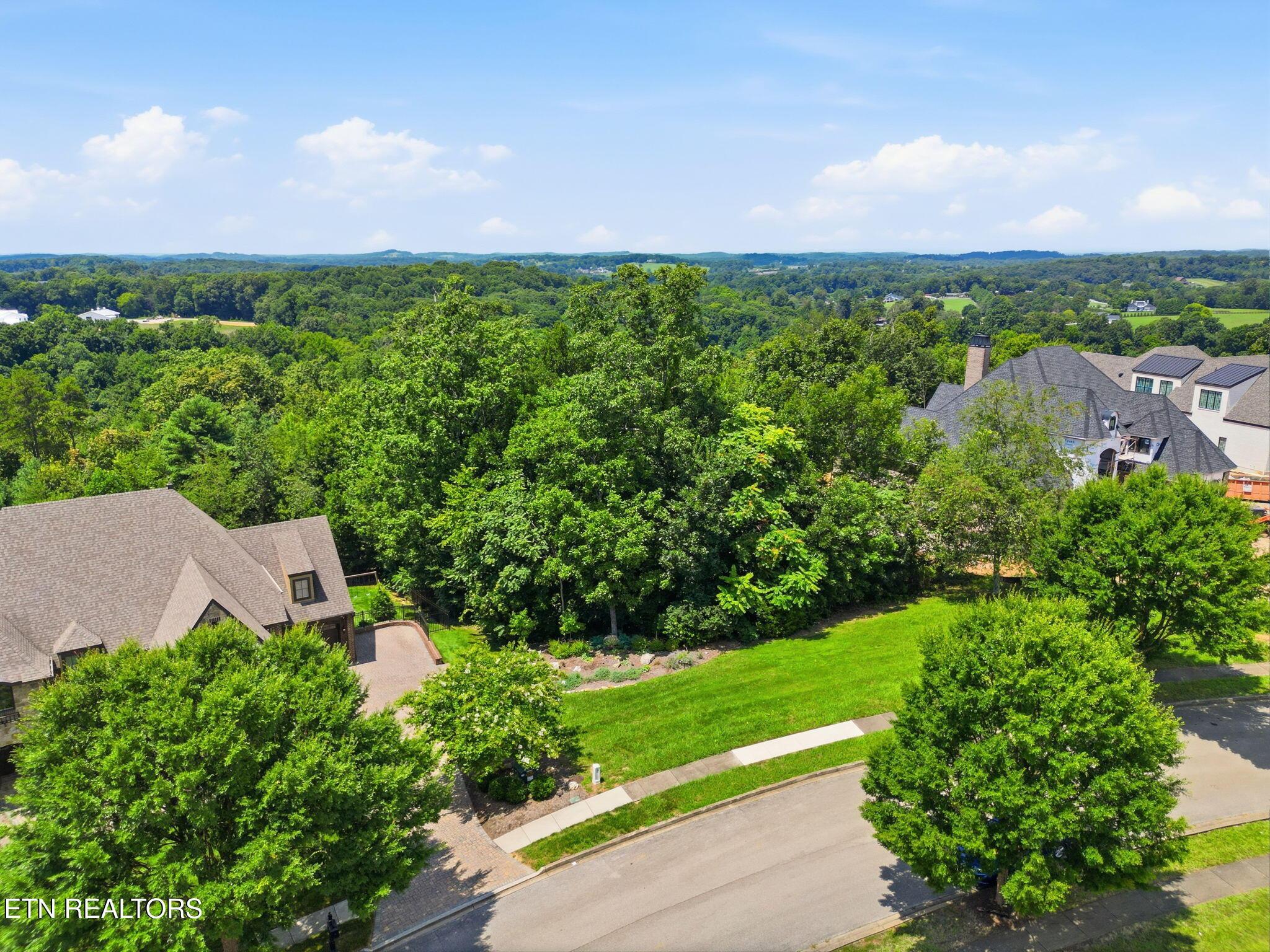 Image 4: 35-web-or-mls-DJI_0710
