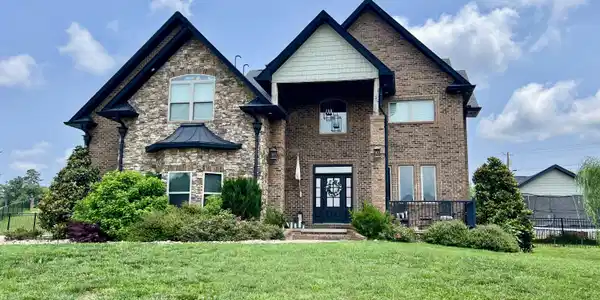 1433 Alum Cave Cove