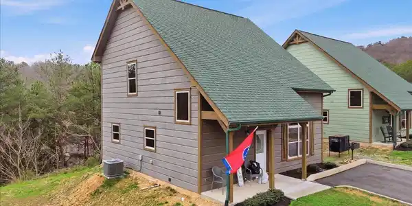 Image 3: Side View