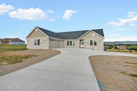 1011 Shadow Mountain Drive Drive