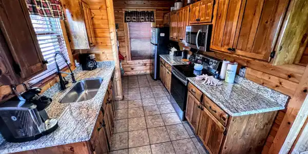 Image 2: Galley kitchen