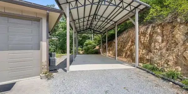 Image 4: Covered RV Parking