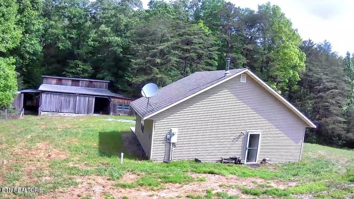 Image 2: 2