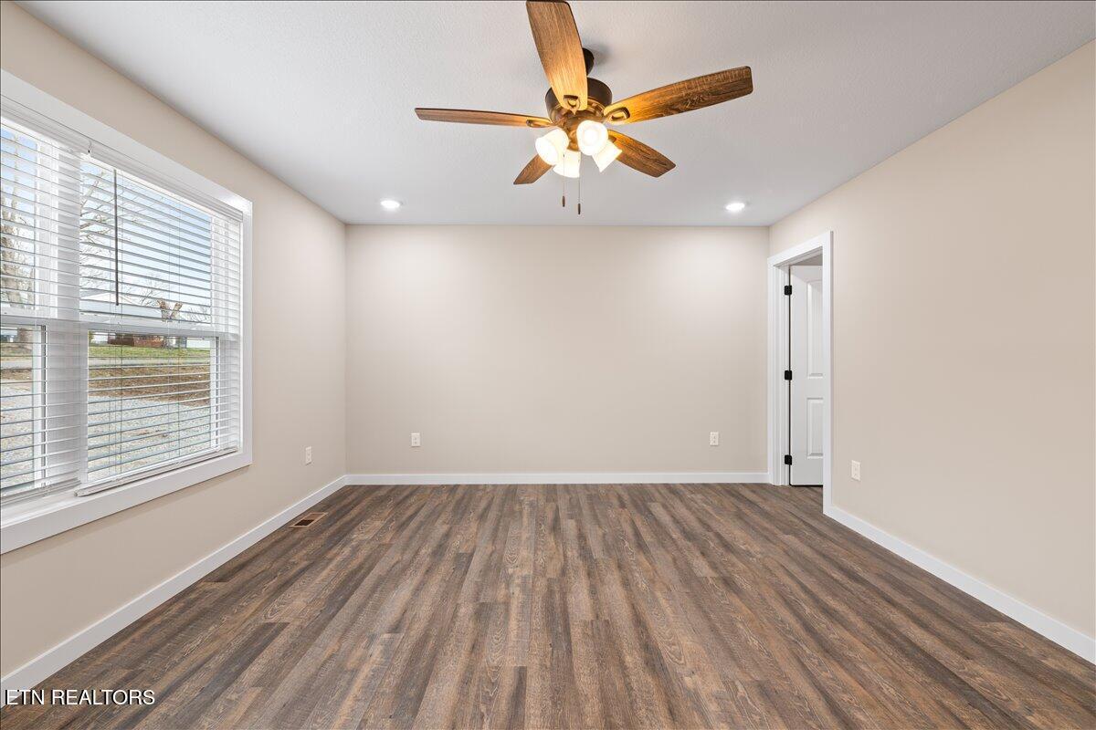 Image 4: 22-114 Brook Ln