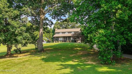 6039 Lindrick Lane