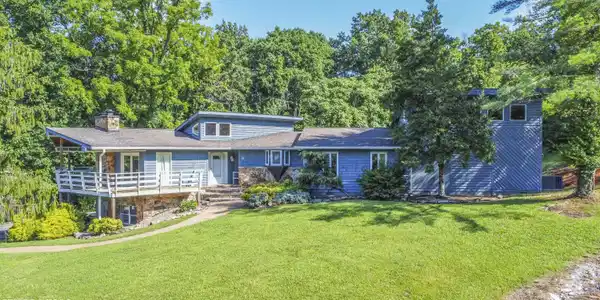 111 Rogers Lane